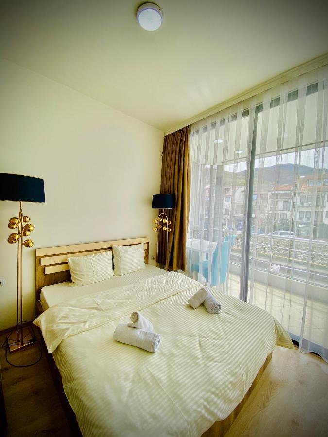 Hotel Perla Призрен Экстерьер фото