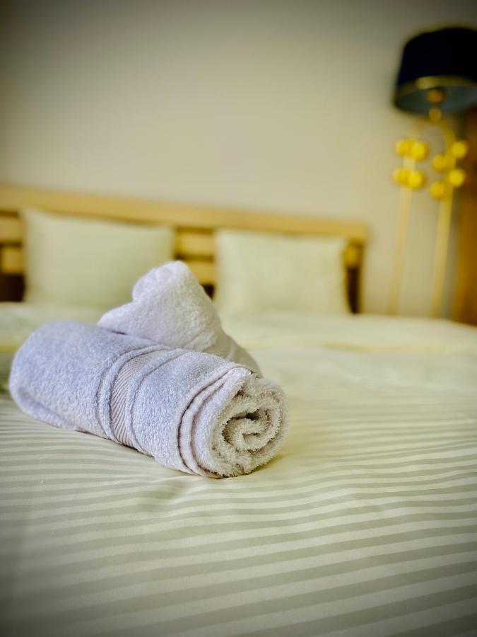 Hotel Perla Призрен Экстерьер фото
