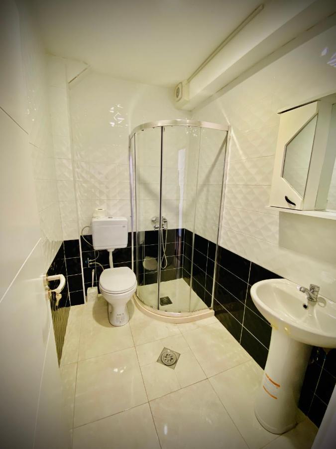 Hotel Perla Призрен Экстерьер фото